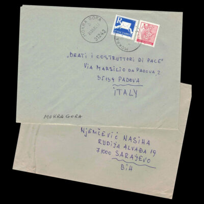 Example of a letter sent to Sarajevo through Italy (Archives Beati i costruttori di pace)